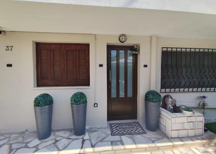 Anastasia'S Apartment With Yard